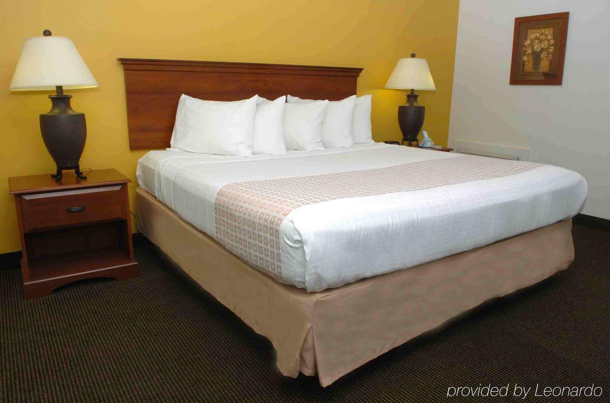 Hotel Yellowstone Pioneer 2*