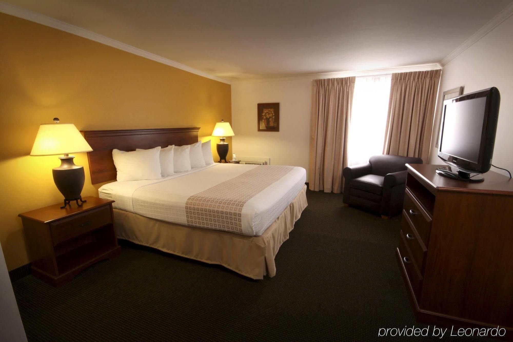 Hotel Yellowstone Pioneer 2*