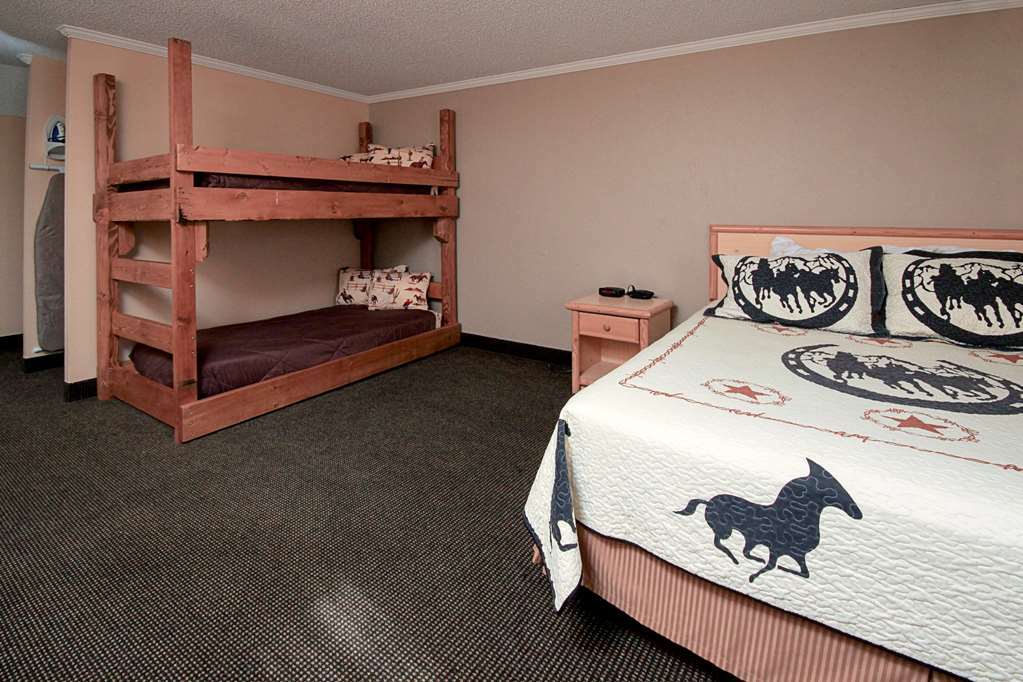 Yellowstone Pioneer 2* Livingston