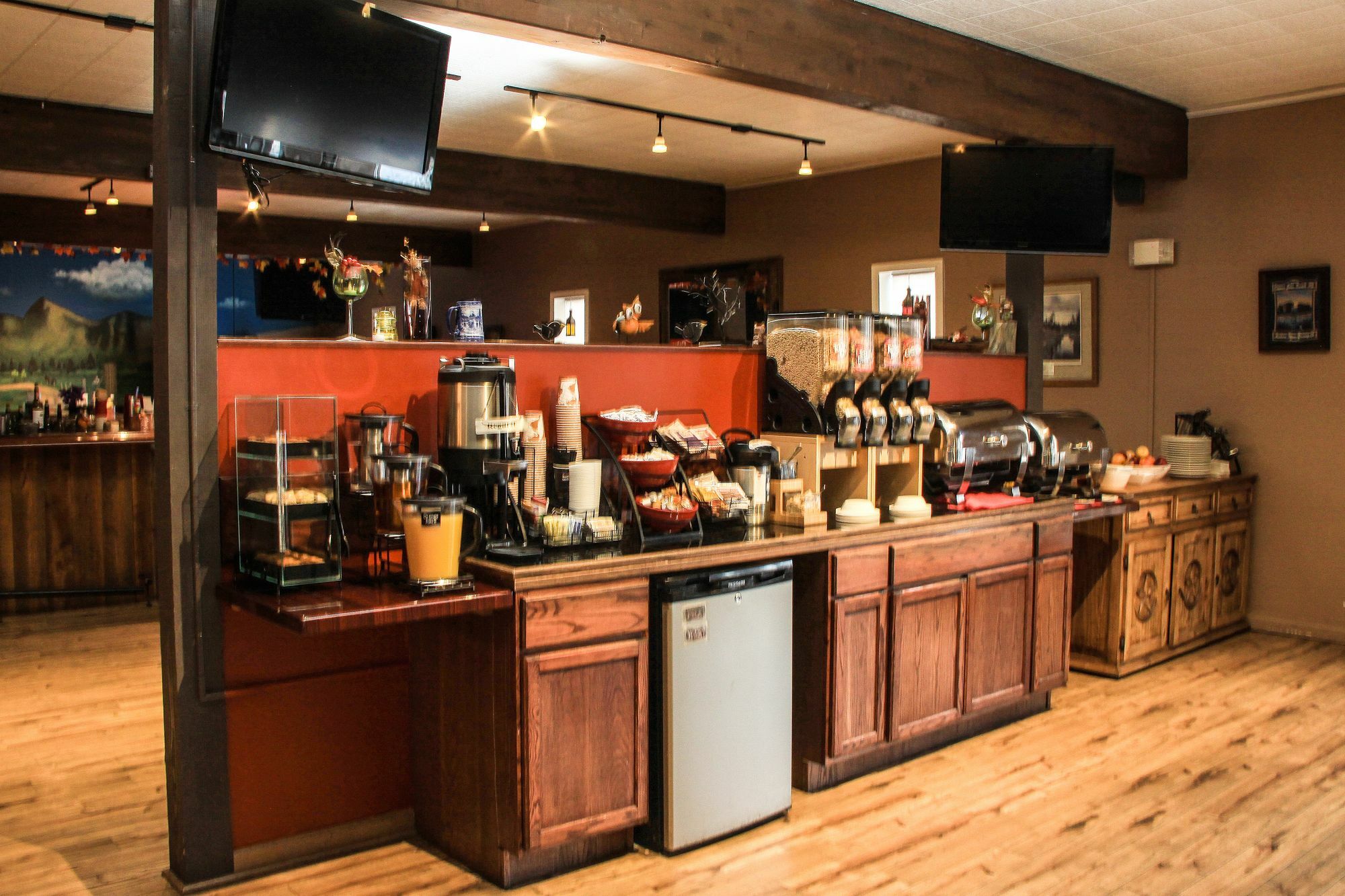 Hotel Yellowstone Pioneer 2*